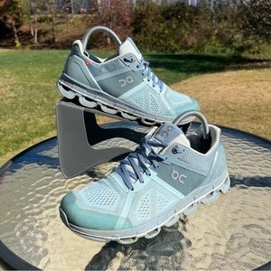 On Cloud Womens Size 8.5 Cloudace Aqua Green Running Athletic Shoes